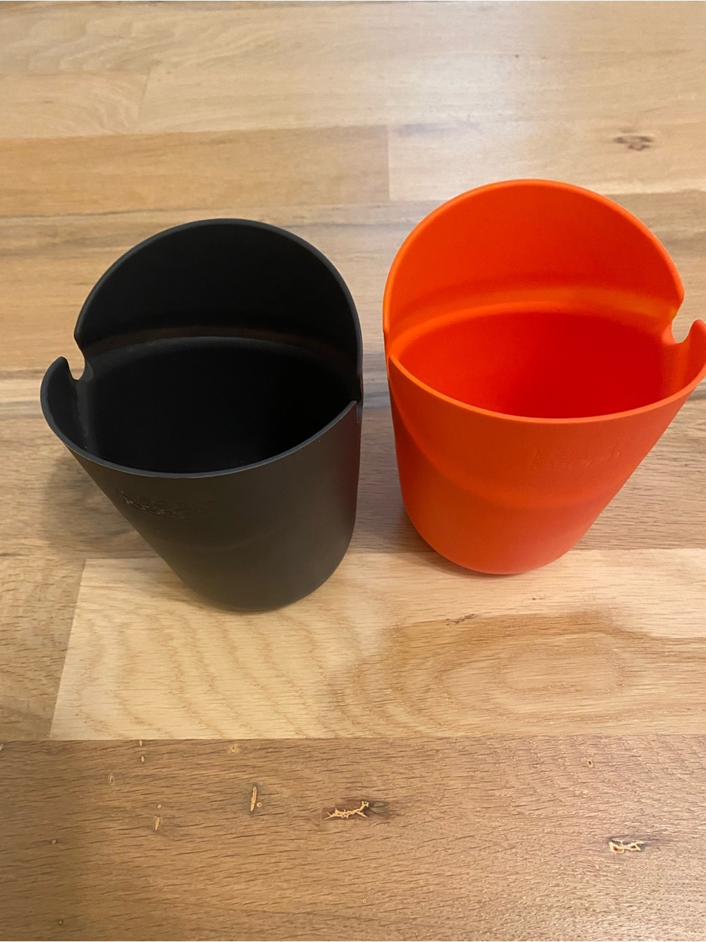 Black & Orange Silicone Microwave Popcorn Makers